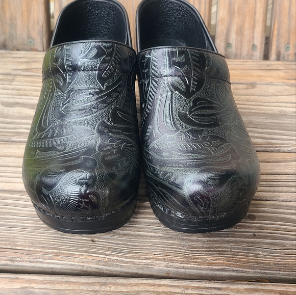 Dansko clogs - Picture 10 of 11